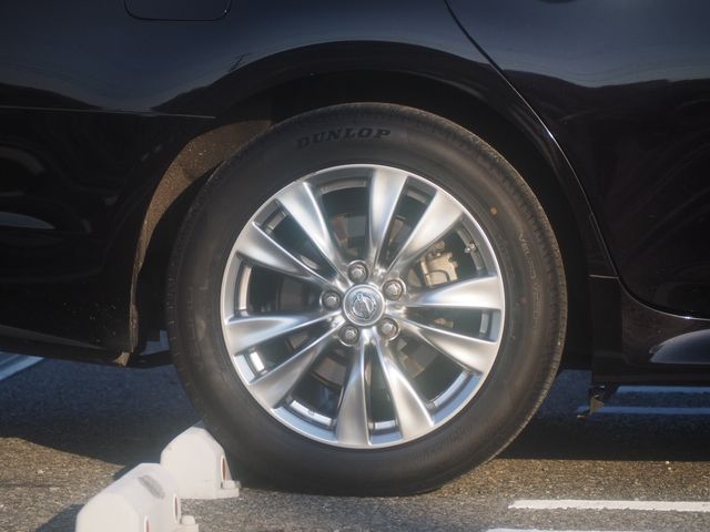 Nissan FUGA HYBRID 2013-12 5796-6
