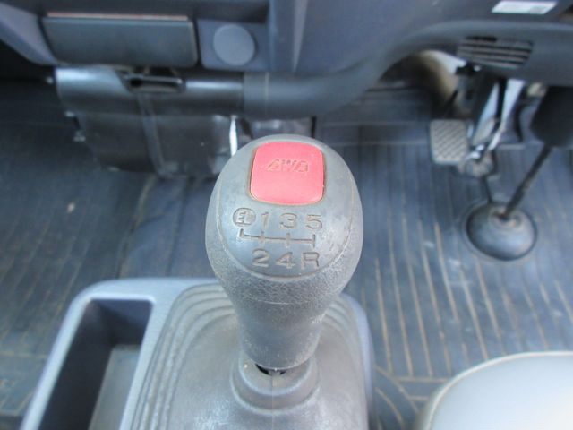 Subaru SAMBAR TRUCK 2010-11 4112-29