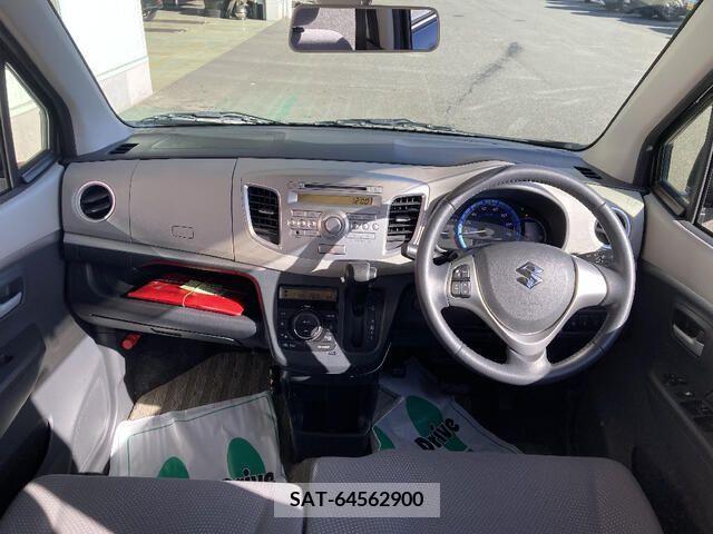 Suzuki WAGON R 2015-03 204860-2