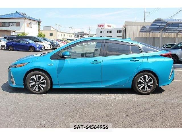 Toyota PRIUS PHV 2017-06 322577-9