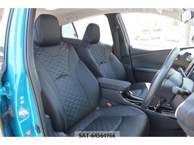 Toyota PRIUS PHV 2017-06 322577-14