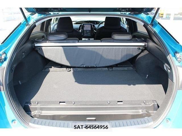 Toyota PRIUS PHV 2017-06 322577-13