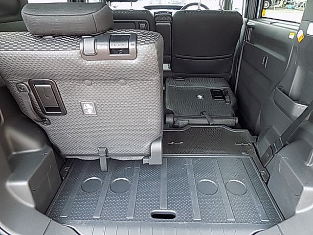 Toyota Pixis Mega 2019-09 23284-22