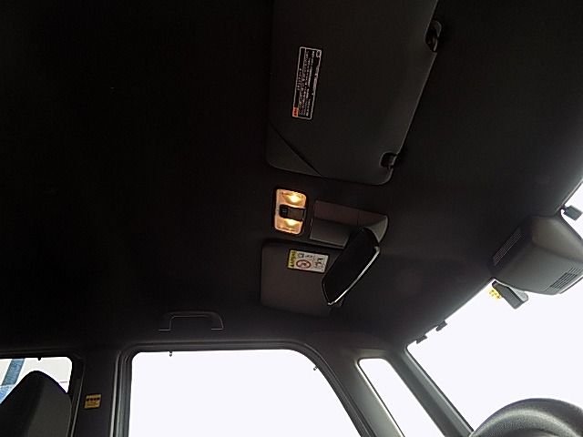 Toyota Pixis Mega 2019-09 23284-20