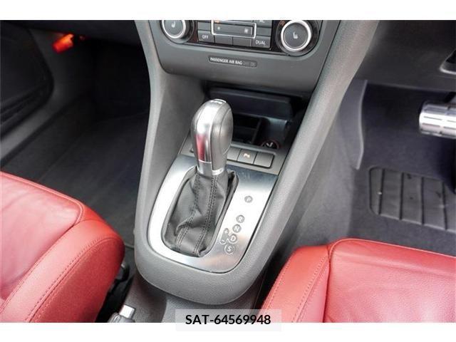 VolksWagen GOLF 2011-10 227388-11