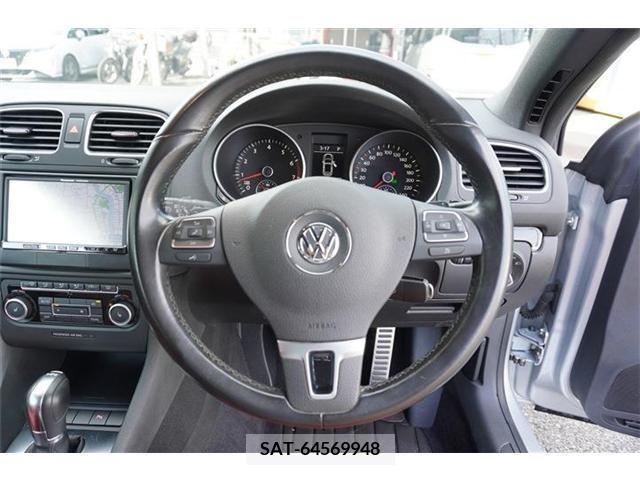 VolksWagen GOLF 2011-10 227388-10