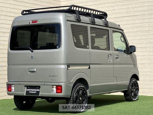 Suzuki EVERY 2024-03 268928-1