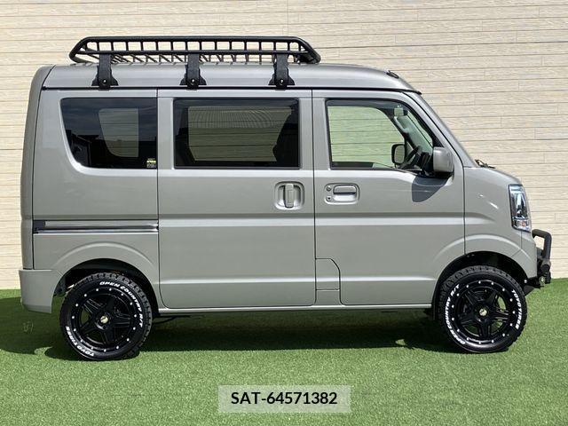 Suzuki EVERY 2024-03 268928-13
