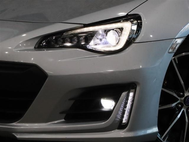 Subaru BRZ 2016-09 10898-10
