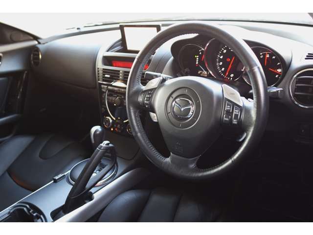 Mazda RX-8 2007-03 10310-3