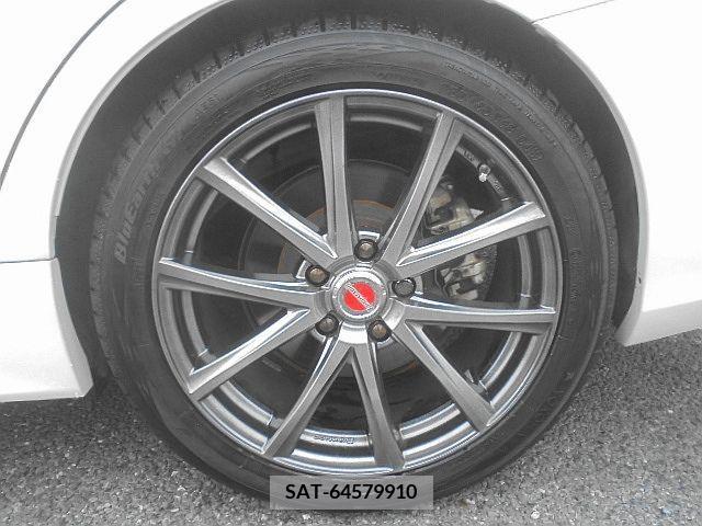 Subaru LEVORG 2016-05 377381-13