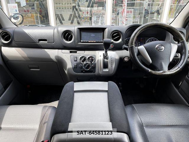 Nissan Caravan 2015-06 326275-1