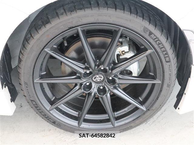 Toyota 86 2023-06 241308-4