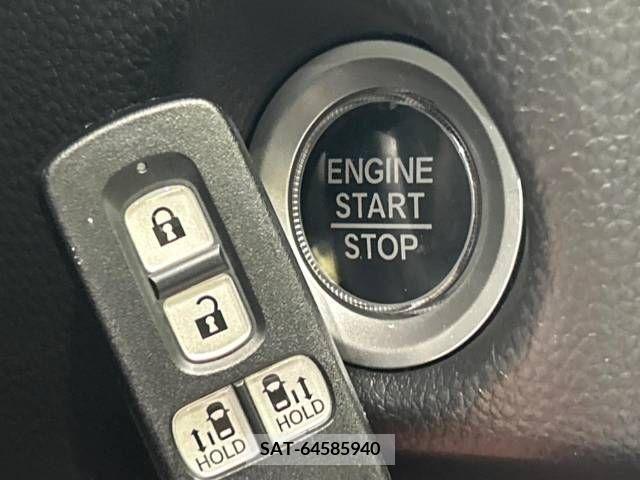 Honda N BOX CUSTOM 2017-11 329823-4