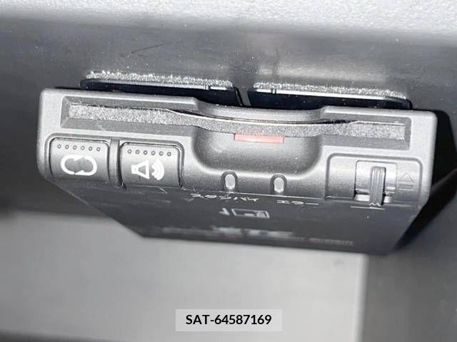 Nissan NOTE 2017-02 392924-6