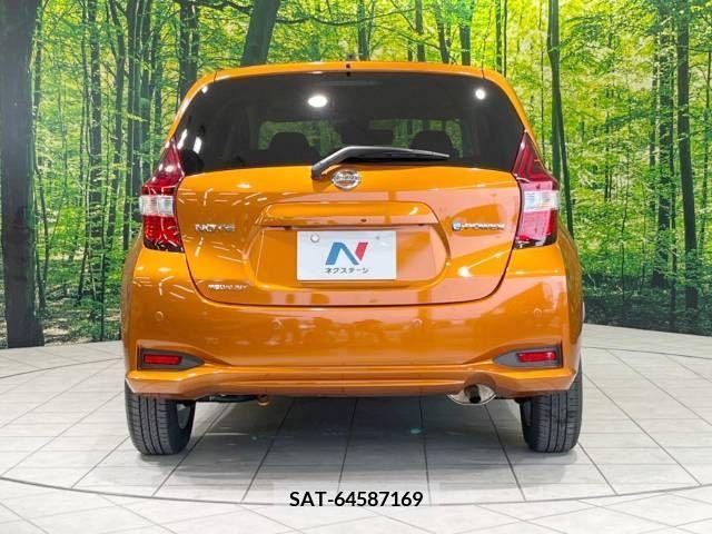 Nissan NOTE 2017-02 392924-15