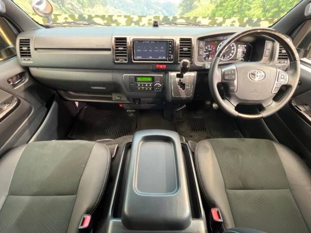 Toyota HIACE VAN 2022-07 190813-1