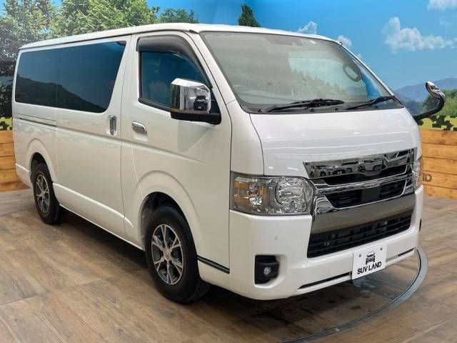 Toyota HIACE VAN 2022-07 190813-16