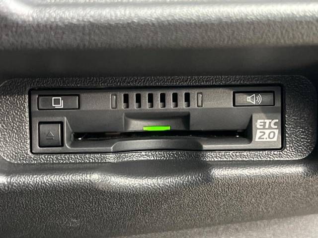 Toyota HIACE VAN 2022-07 190813-6