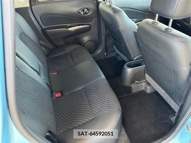Nissan NOTE 2013-03 302295-7