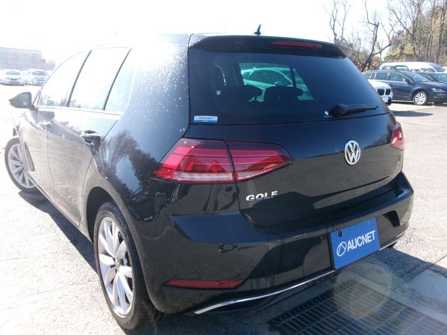 VolksWagen GOLF 2019-03 186813-2