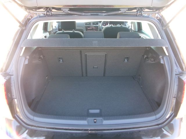 VolksWagen GOLF 2019-03 186813-8