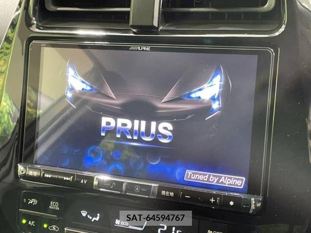Toyota PRIUS 2017-01 322548-4