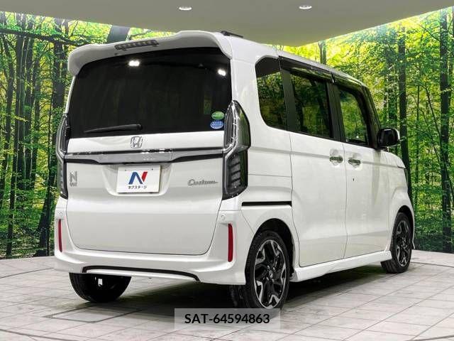 Honda N BOX CUSTOM 2019-10 209054-18