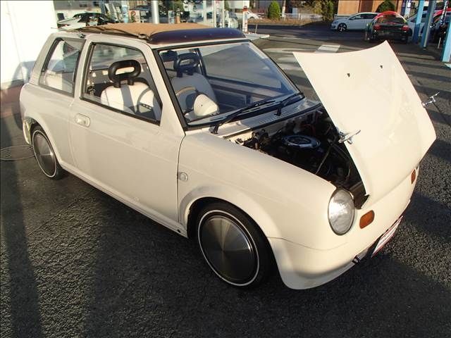 Nissan BE-1 1988-04 182316-16