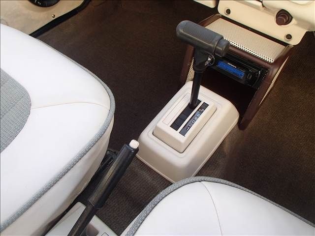 Nissan BE-1 1988-04 182316-13