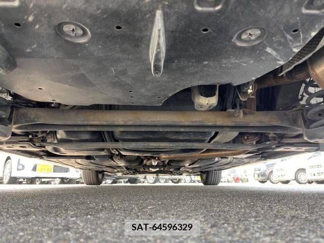Toyota PRIUS 2012-04 366612-19