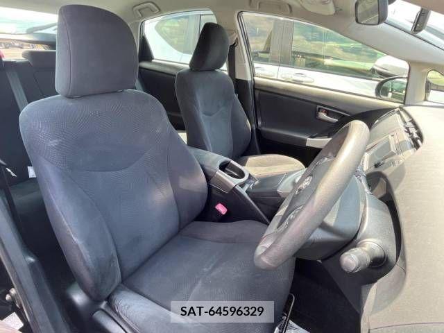 Toyota PRIUS 2012-04 366612-8