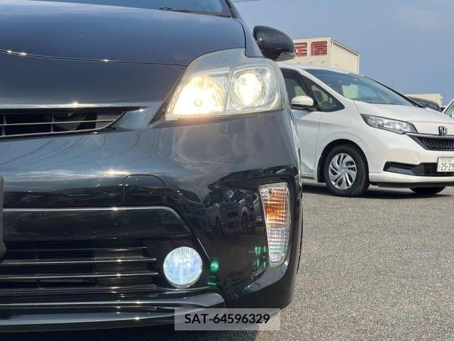 Toyota PRIUS 2012-04 366612-12
