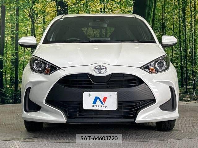 Toyota YARIS 2023-06 371442-14