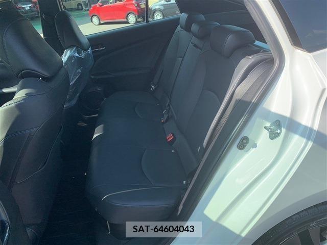 Toyota PRIUS 2020-02 255325-3