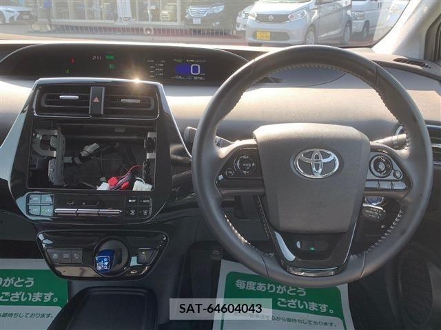 Toyota PRIUS 2020-02 255325-11