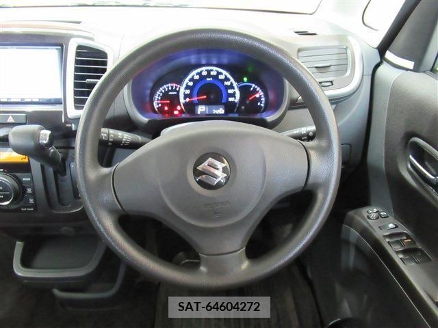 Suzuki SOLIO 2011-01 252164-11