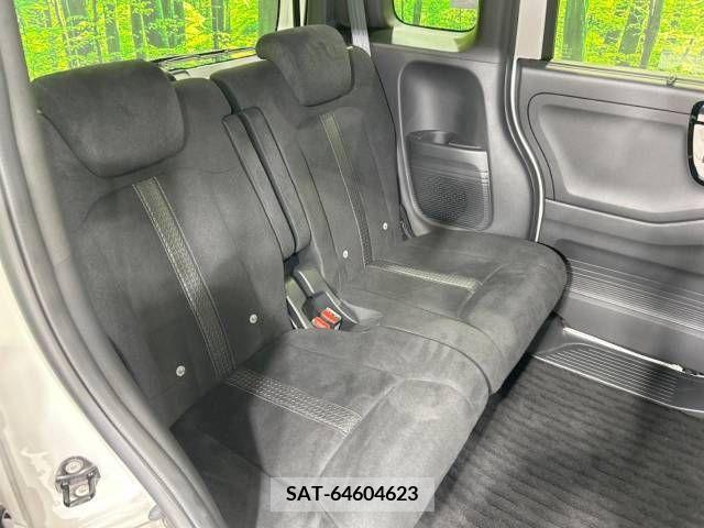 Honda N BOX CUSTOM 2022-11 392702-9