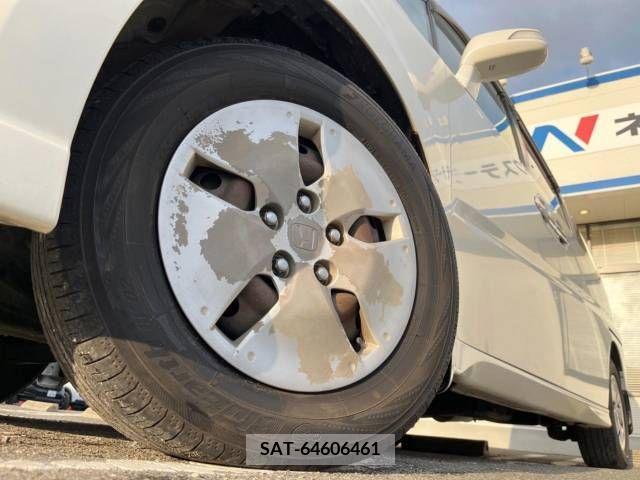Honda e 2007-03 219894-13