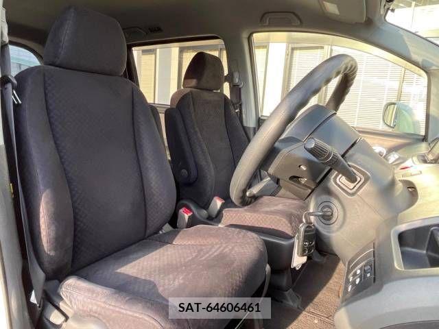 Honda e 2007-03 219894-7