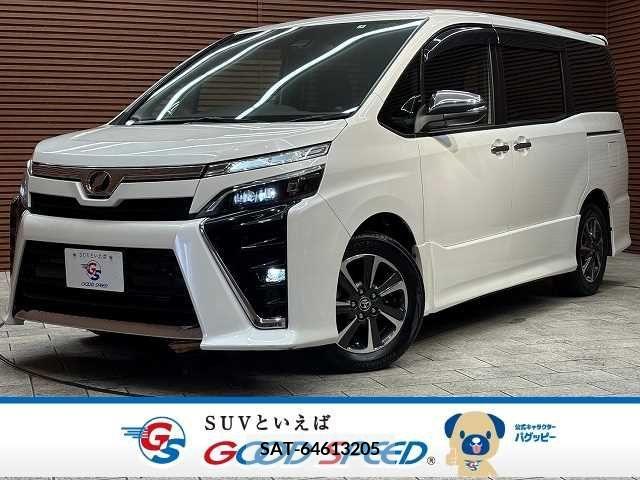 Toyota VOXY 2019-06 335416-0