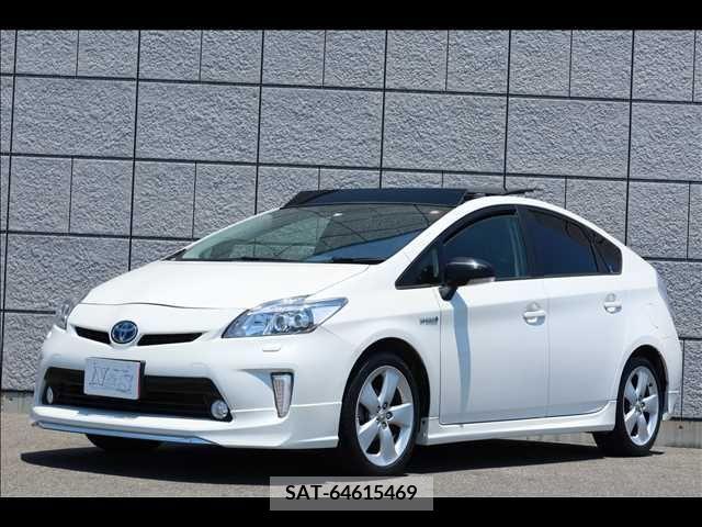 Toyota PRIUS 2013-11 322153-0