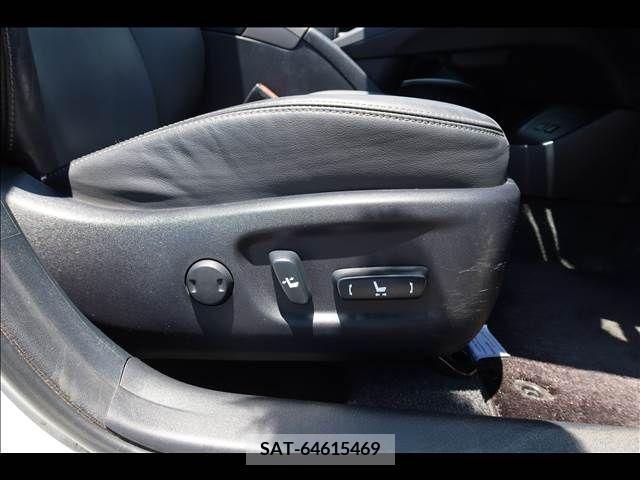 Toyota PRIUS 2013-11 322153-27