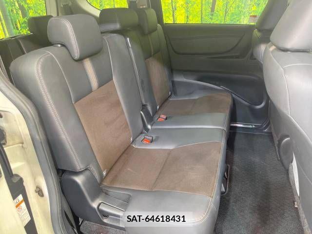 Toyota SIENTA 2019-11 450773-9