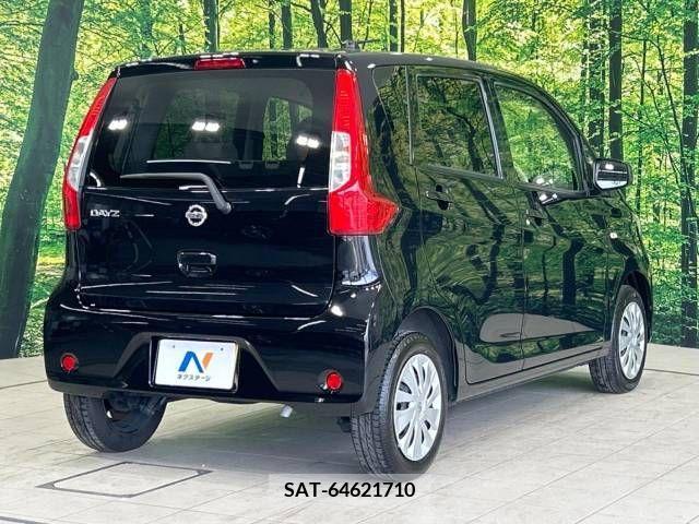Nissan DAYZ 2017-08 323401-17