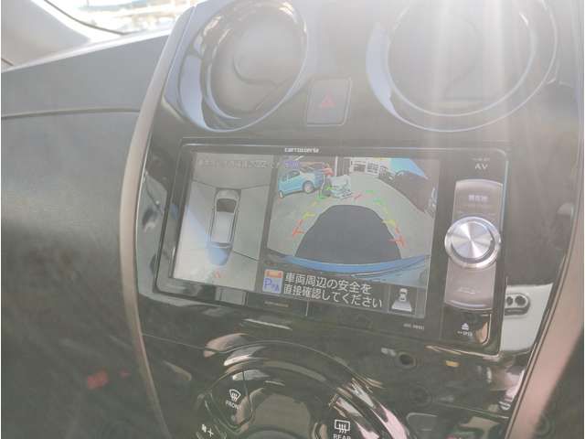 Nissan NOTE 2019-04 10815-8