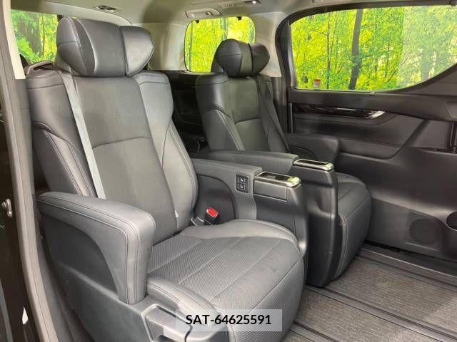 Toyota ALPHARD 2022-09 278036-9