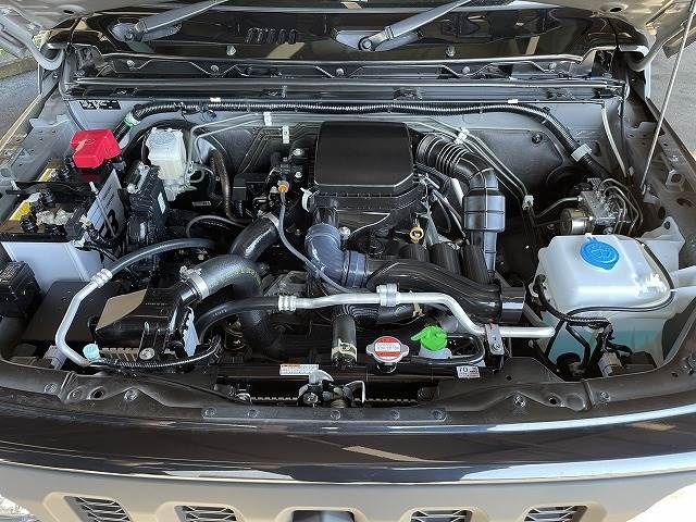 Suzuki JIMNY 2020-07 24943-17
