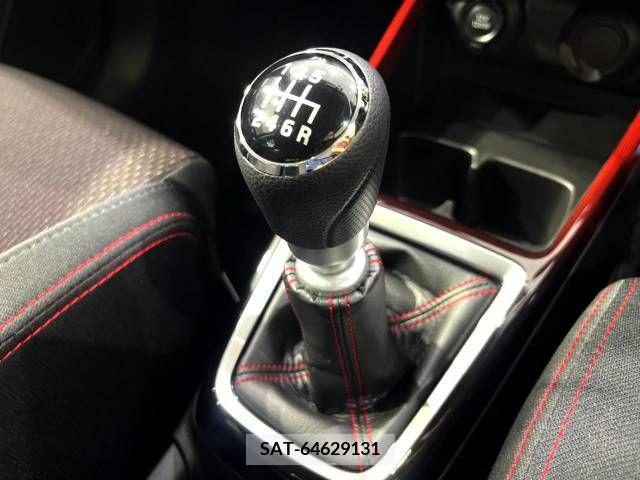 Suzuki SWIFT 2020-01 335688-4