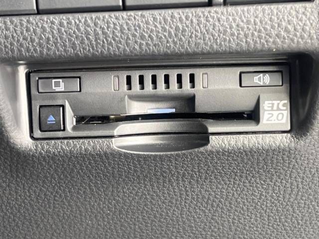 Toyota HARRIER 2022-06 181521-6